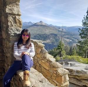 Meet your Posher, Divina wei-ting